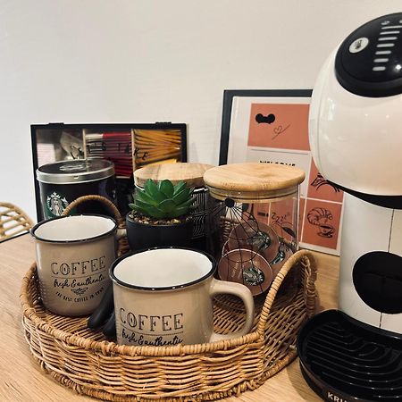 Studio Easy Check-In 8 Mins Disneyland 35 Mins Paris Free Starbucks Coffee Parking Wifi Bussy-Saint-Georges Kültér fotó